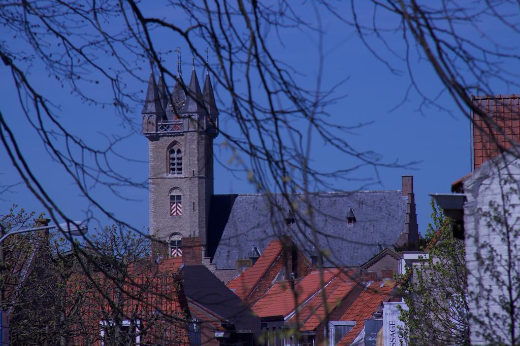 Sanders De Paauw Inn Esclusa